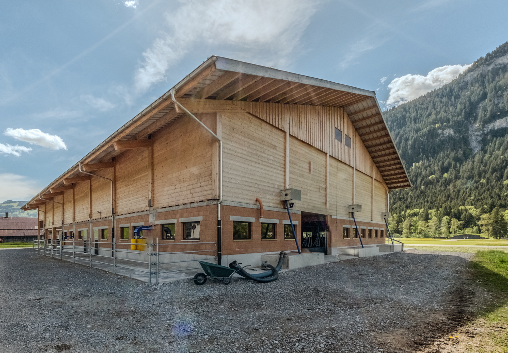 Egli Service, Türenportal
